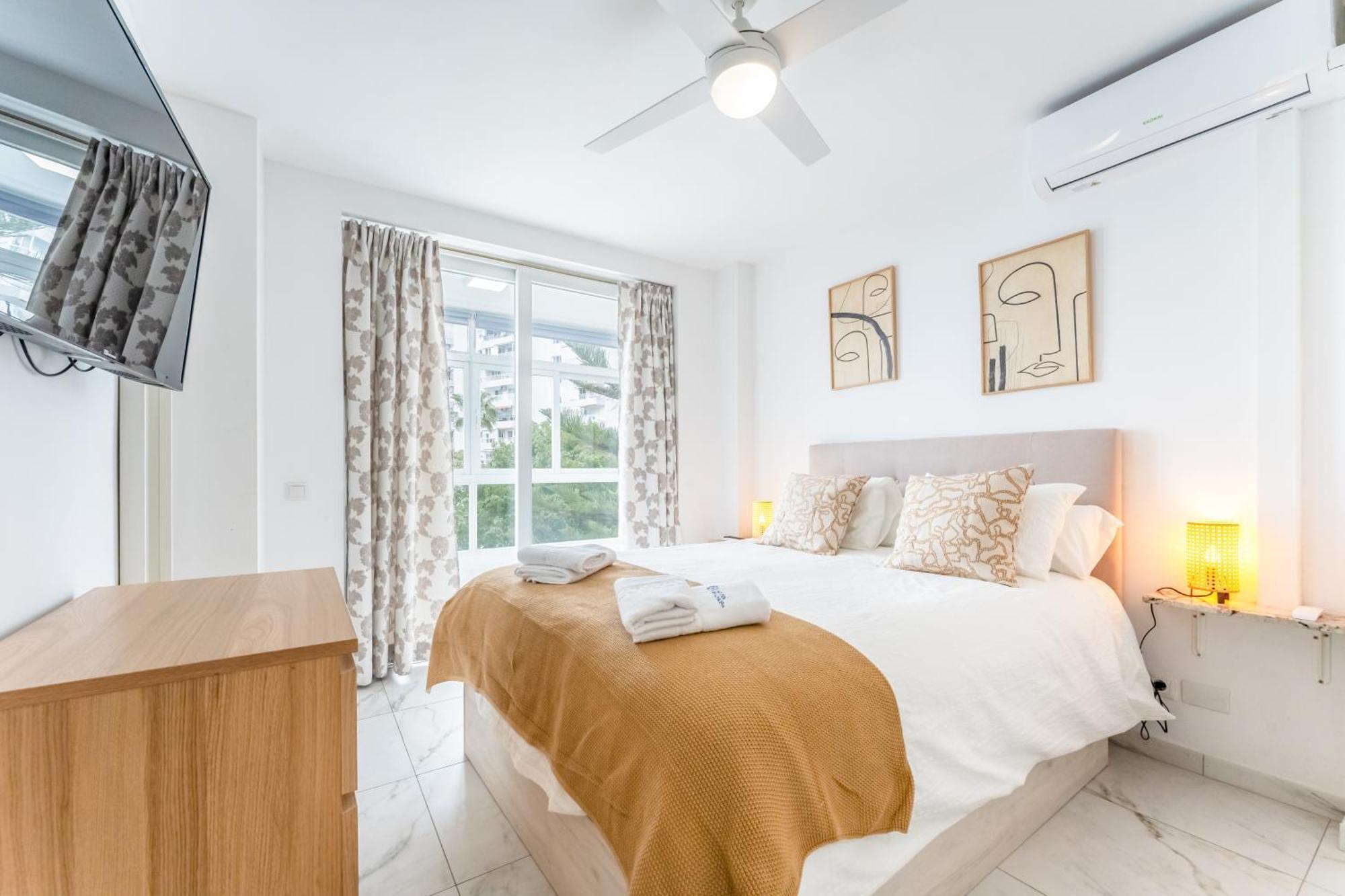 Апартаменты Vb Diana 2Bdrs With Fantastic Sea Views Бенальмадена Экстерьер фото